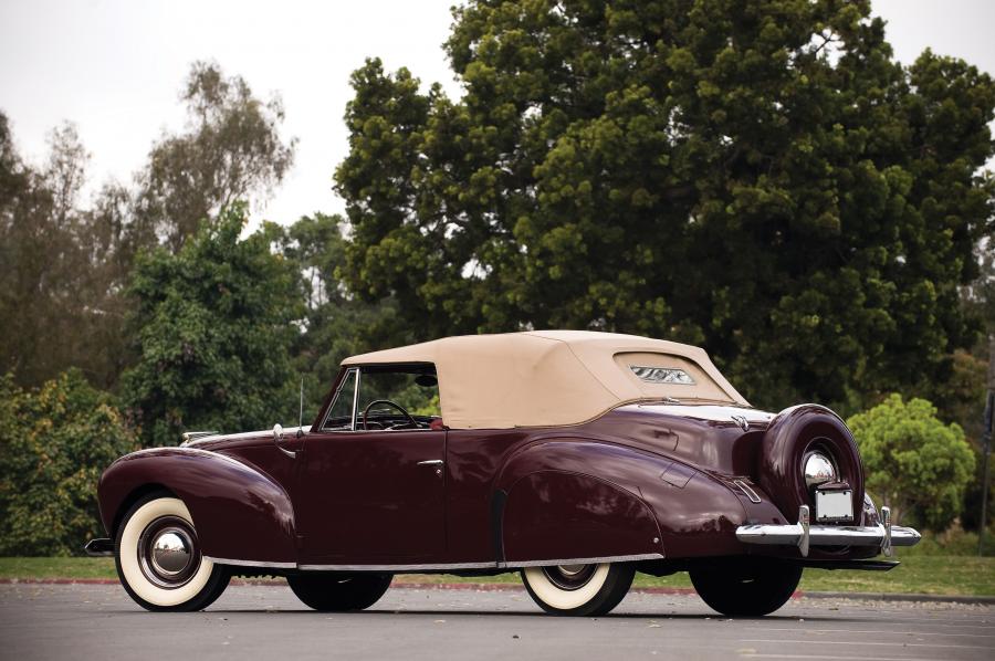 Lincoln Zephyr Continental Cabriolet 1940 года  (фото 2 из 28)